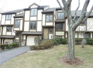 503 Glendevon Dr S #503, West Haven, CT 06516