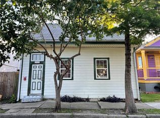 2425 Terpsichore St, New Orleans, LA 70113