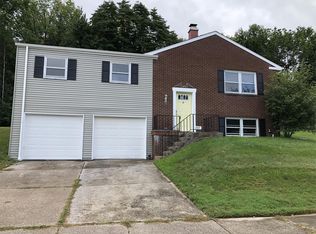 1017 Rita Dr, Erie, PA 16509