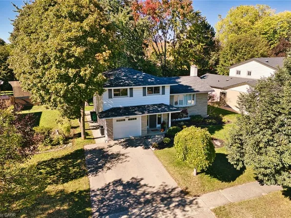 127 Midland Dr, Kitchener, ON N2A 2A9