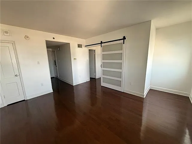 1205 Saint Charles Ave #716 — Photo 8