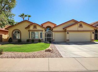 11237 W Olive Dr, Avondale, AZ 85392