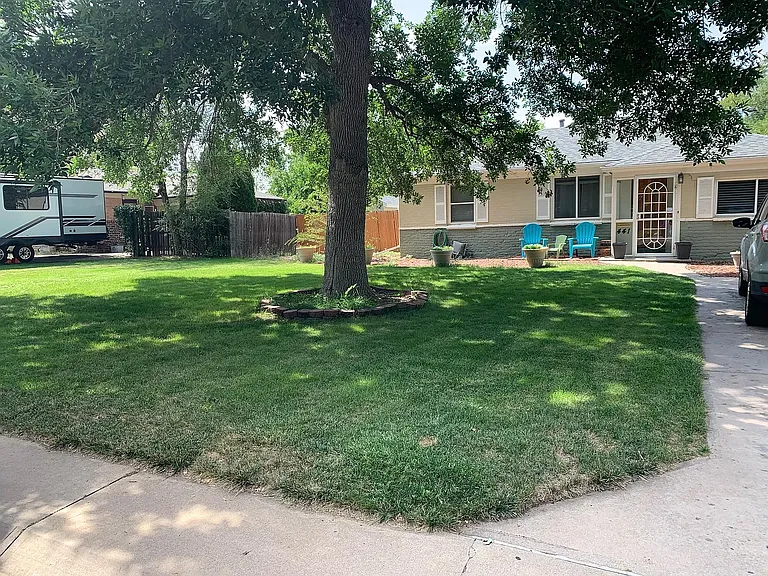 441 Poplar St — Photo 2
