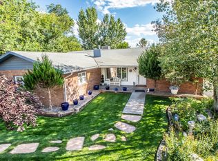 805 Shady Ln, Farmington, NM 87401