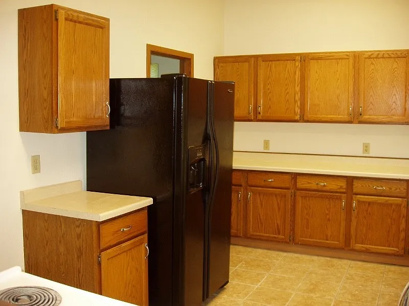 3 bed, 1293 sqft, $1,260 — Photo 2