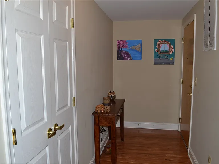 725 Jefferson St #29 — Photo 22
