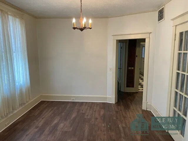 1 bed, 1.0 bath, $1,000 — Photo 4