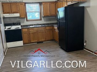 3820 Alder St #2-R, East Chicago, IN 46312