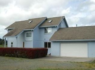 151 Clough Rd, Loleta, CA 95551