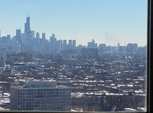 655 W Irving Park Rd APT 3315, Chicago, IL 60613