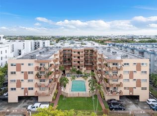 1630 W 46th St APT 406E, Hialeah, FL 33012