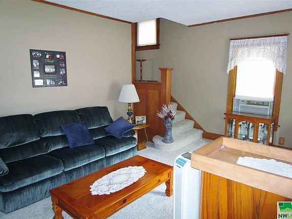 3rd image of 3516 Orleans Ave