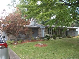 1726 Lynnwood Dr, New Albany, IN