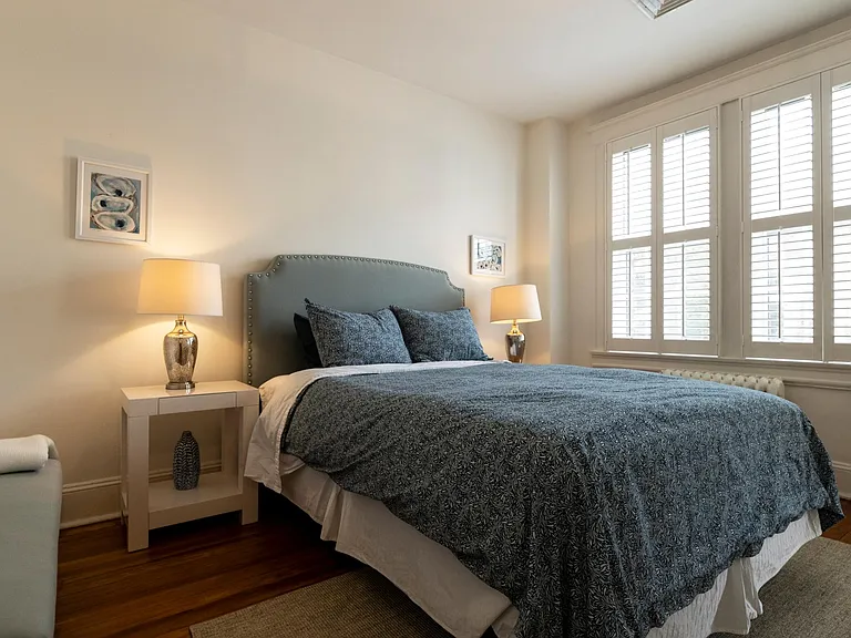 3021 Dent Pl NW — Photo 15