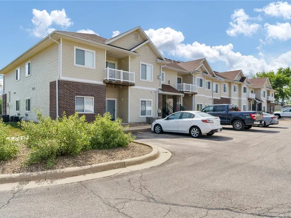 1960 Rockford Rd SW Unit 34, Cedar Rapids, IA 52404