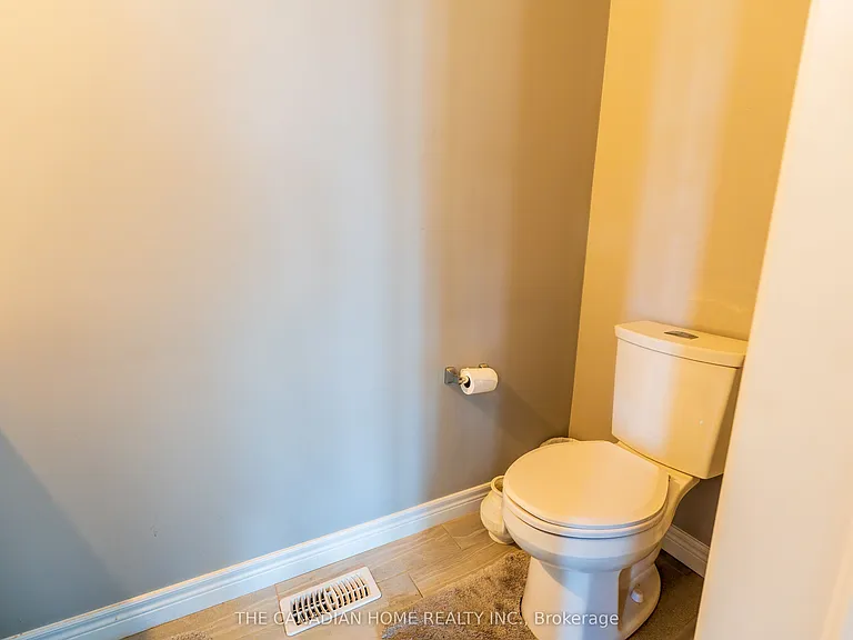 134 Tartan Ave N — Photo 13