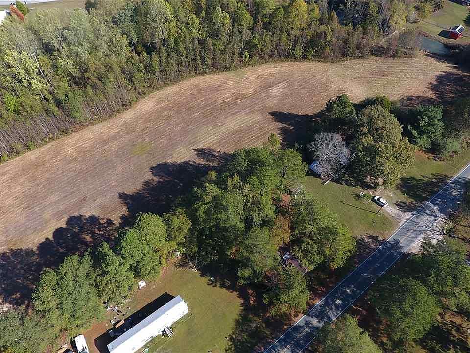 2nd image of 658 Truelove Rd