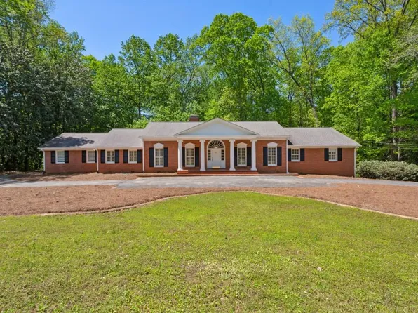 3672 Haddon Hall Rd NW, Atlanta, GA 30327
