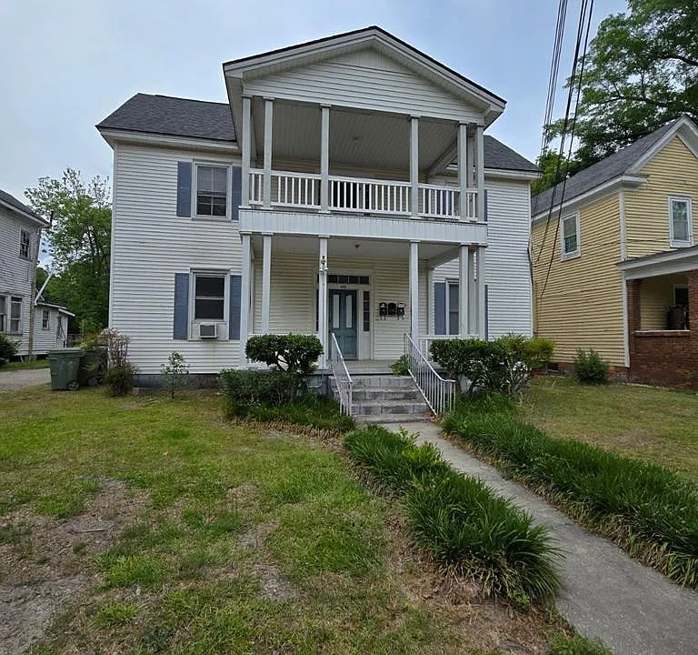 403 W Hampton Ave
