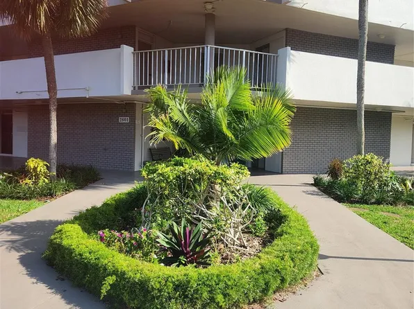 2801 47 Terrace #403B, Lauderdale Lakes, FL 33313