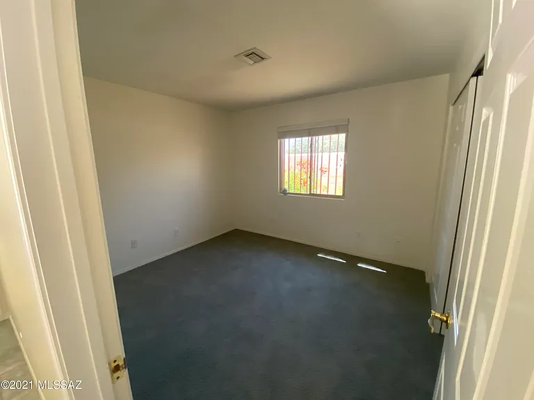 3911 N Vine Tree Pl — Photo 17
