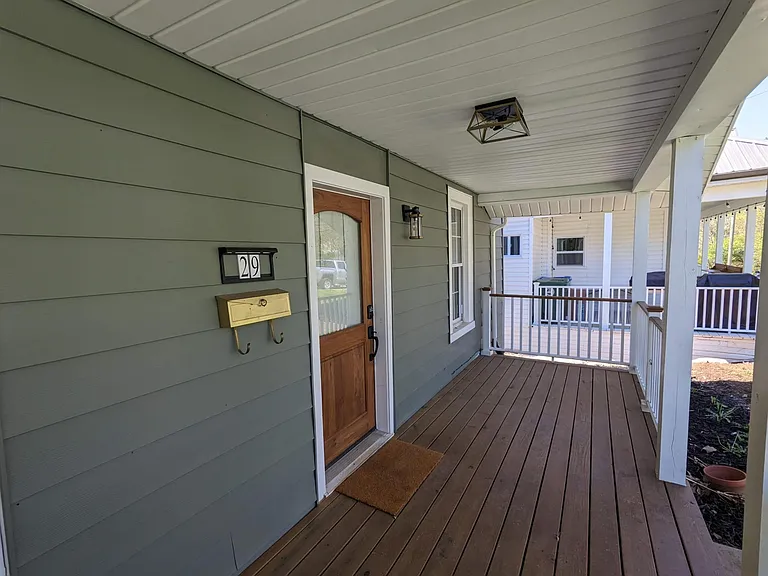 29 Woodrow Ave #1 — Photo 23