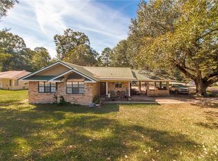 1425 N Columbia St, Bogalusa, LA 70427