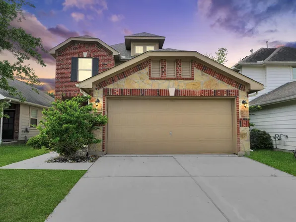 10606 Sun River Falls Dr, Humble, TX 77396