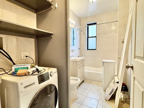 28-25 35th Street image 1 of 11