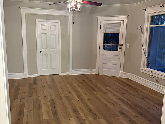 4th image of 403 Hill St APT 1