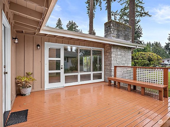 5th image of 11608 Woodbine Lane SW