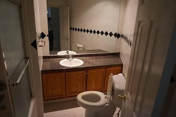 233 W Morningside St — Photo 14