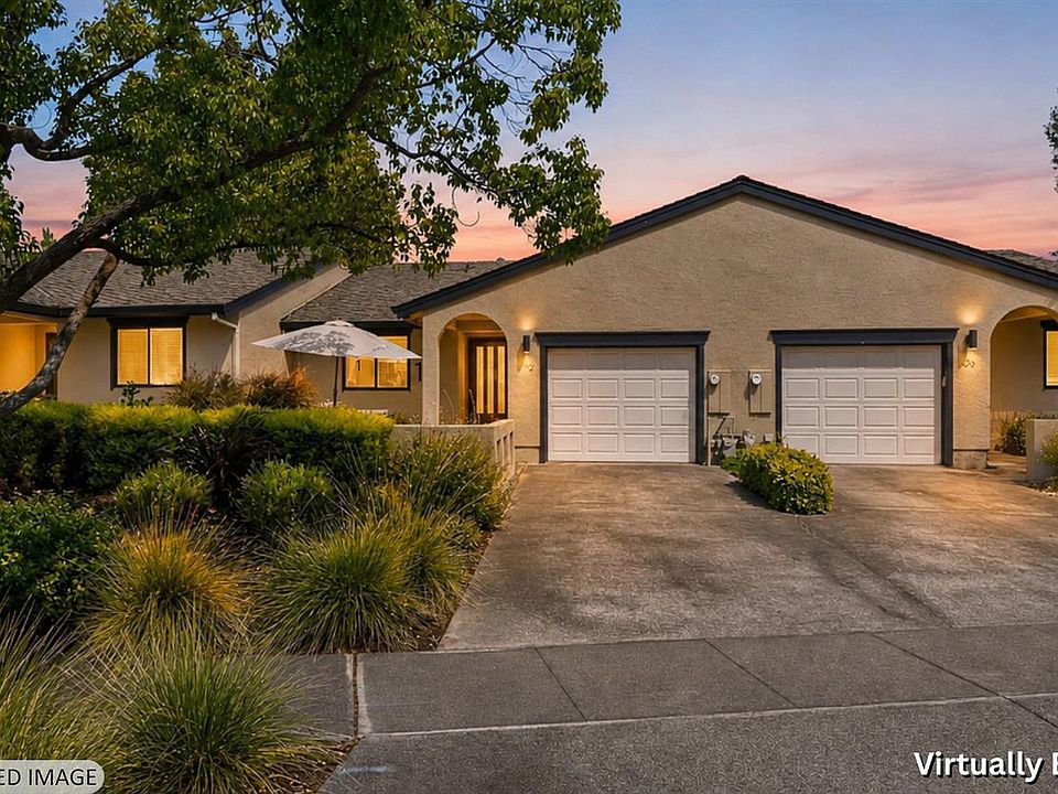 1st image of 204 Vista Court