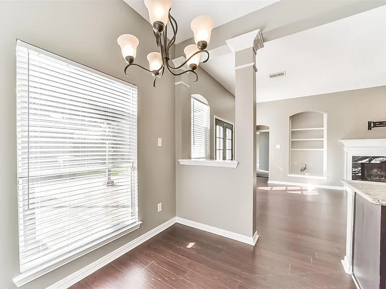 4822 Big Cedar Cir — Photo 14