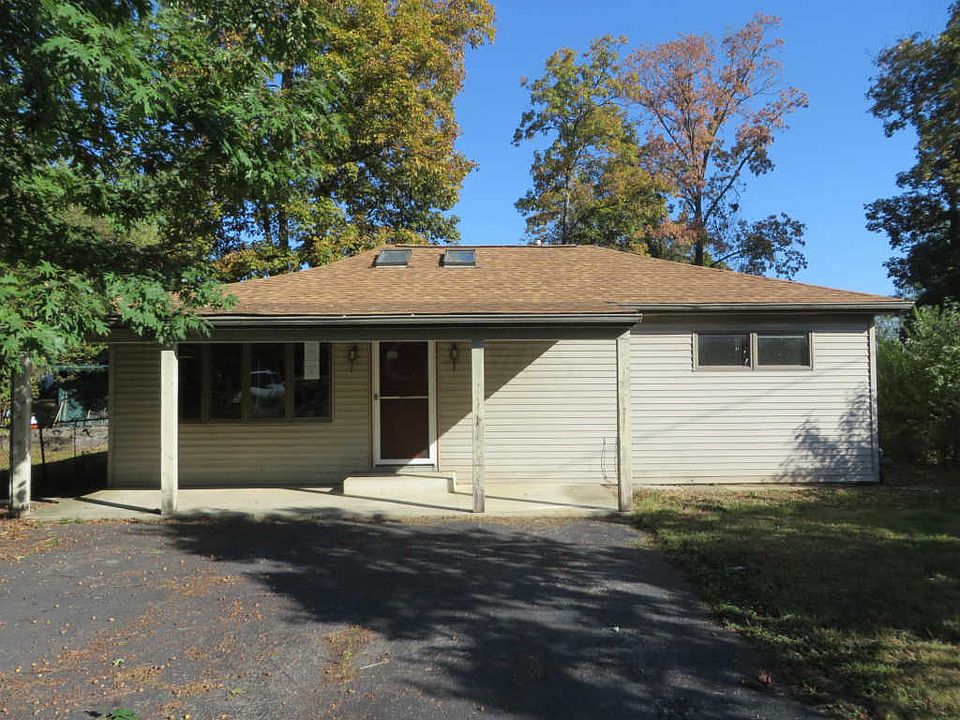 1st image of 104 Belle Ave