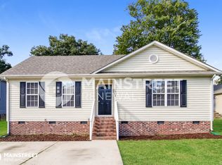 1513 Dodson St, Greensboro, NC 27405