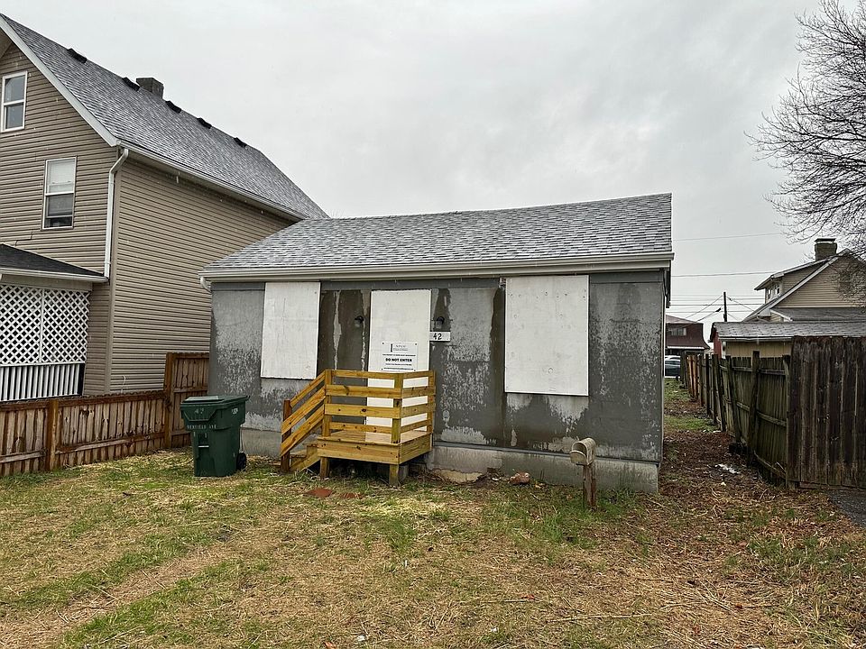 2nd image of 42 Benfield Ave
