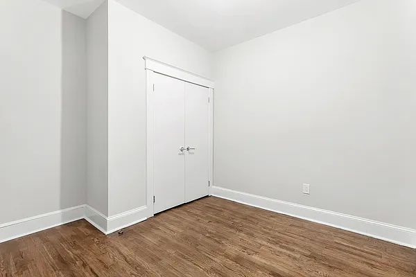 Rented by Compass | media 31