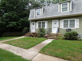 105 Brentwood Dr #105, Wallingford, CT 06492