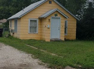 437 N Charles St, McPherson, KS 67460