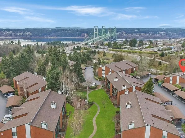7313 N Skyview Lane #K202, Tacoma, WA 98406