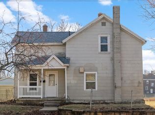 1602 17th St, Monroe, WI 53566