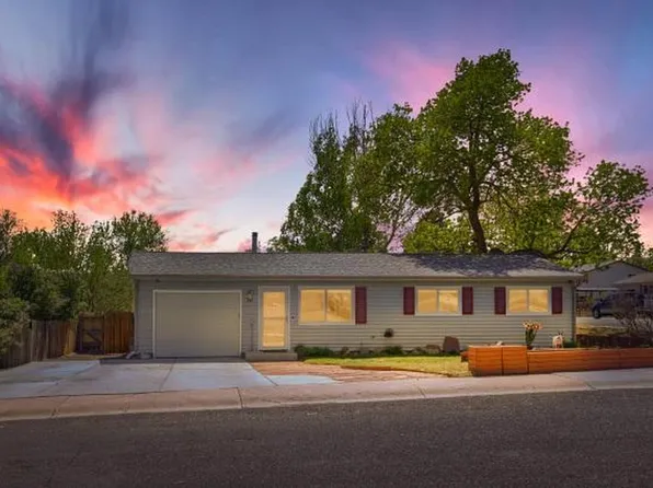 201 Rick Dr, Fort Collins, CO 80525