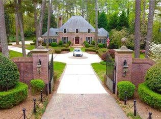 6250 Riverside Dr, Atlanta, GA 30328