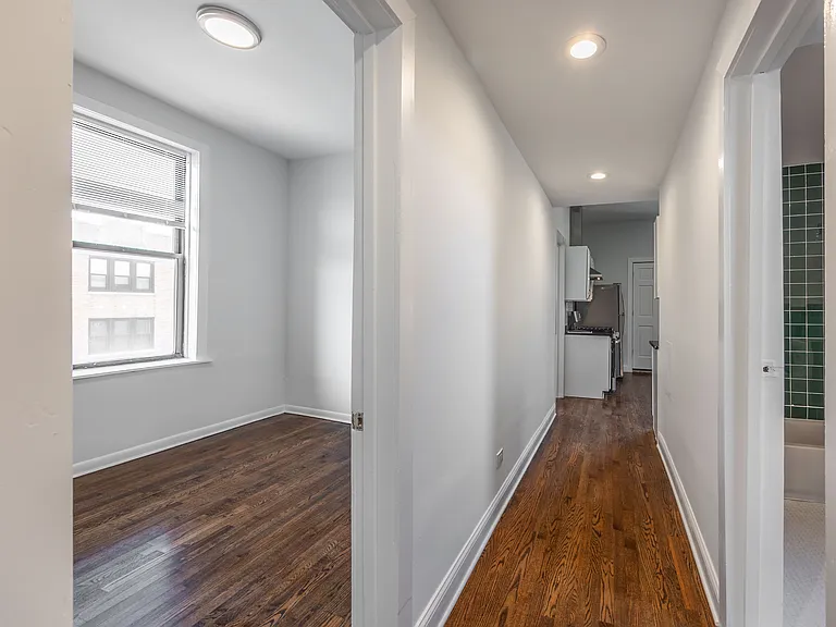 1000 N Mozart St #3 — Photo 8