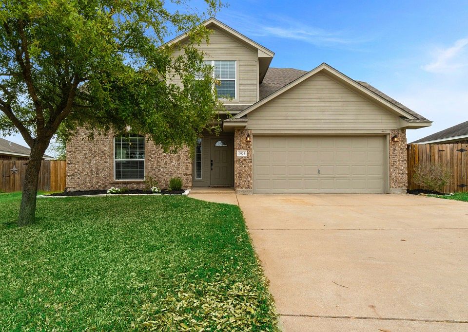 1st image of 3925 Wheaton Ct