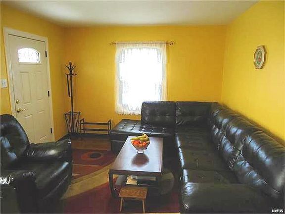 4th image of 141 Betty Jean Ln