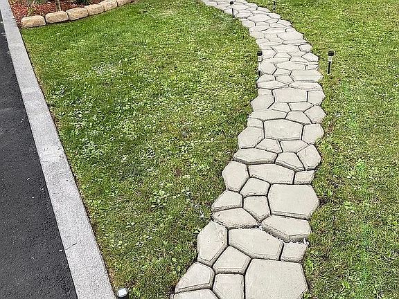 Front walkway 