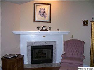 3rd image of 132 Mary David Dr