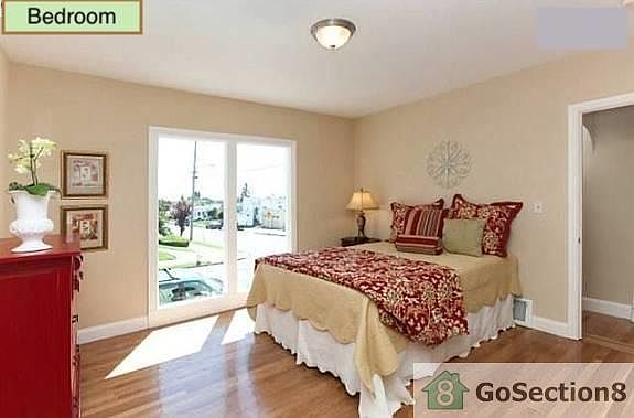 2nd image of 2601 55th Ave